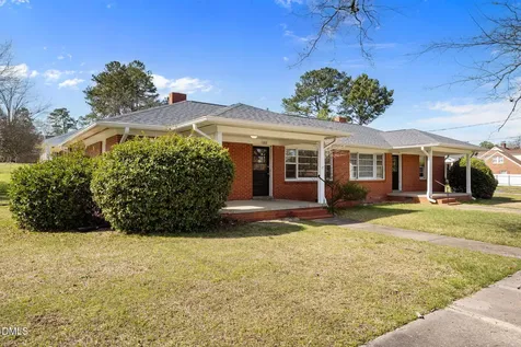 1208 S 9th Street Lillington NC 27546