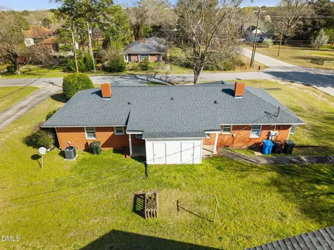1208 S 9th Street Lillington NC 27546