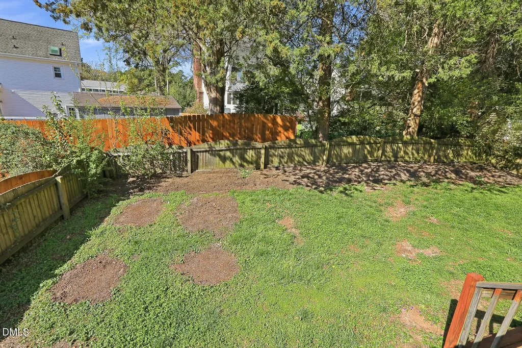 1220 Stoneferry Lane Raleigh NC 27606