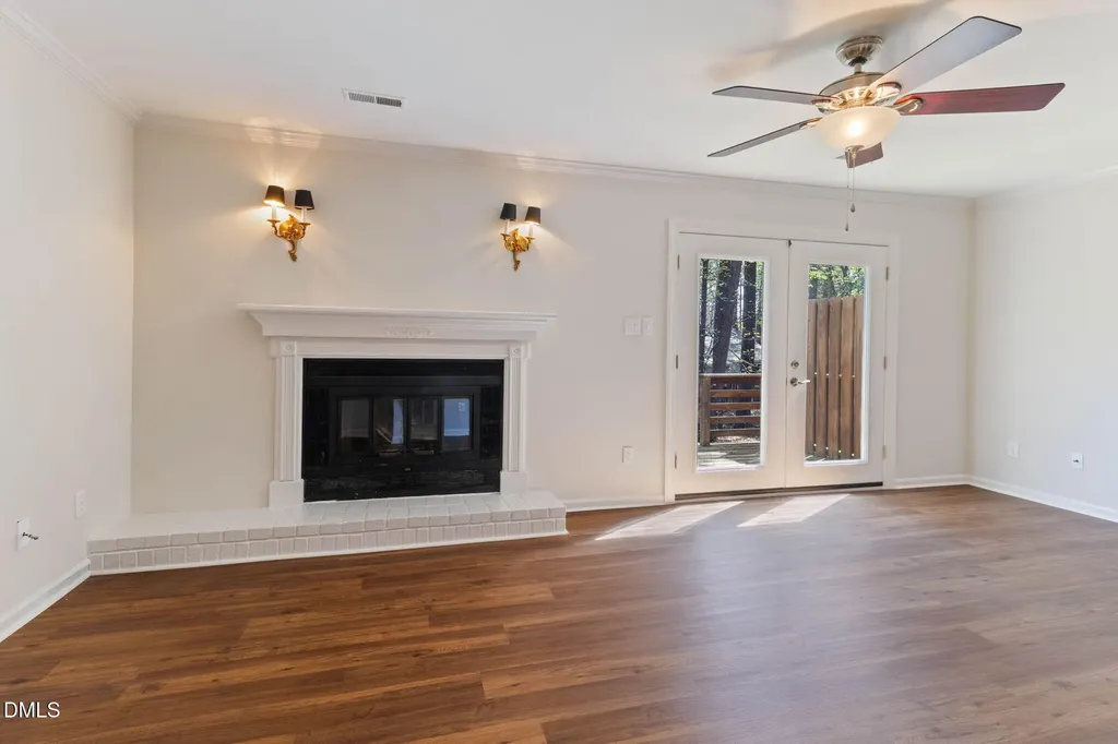 1524 Edgeside Court Raleigh NC 27609