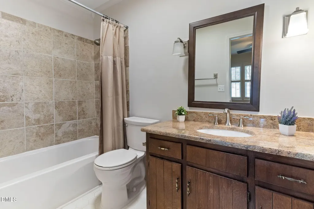 1524 Edgeside Court Raleigh NC 27609