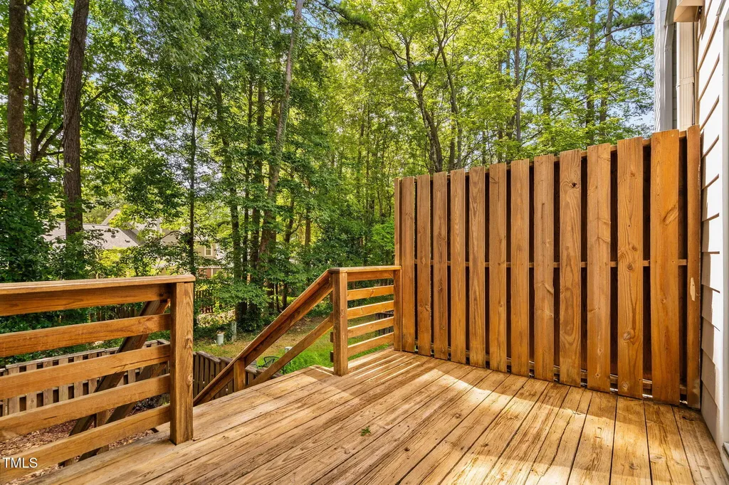1524 Edgeside Court Raleigh NC 27609