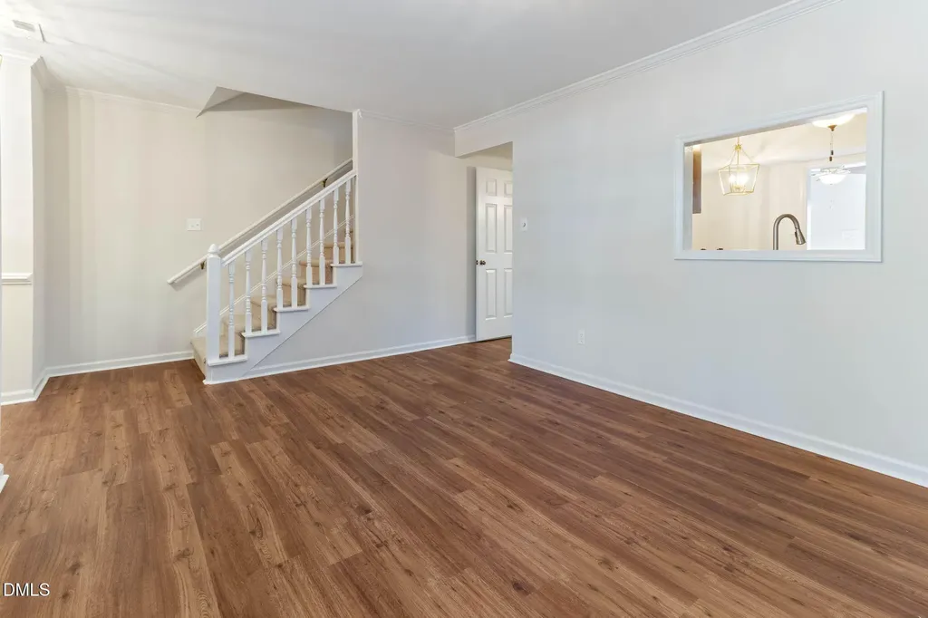 1524 Edgeside Court Raleigh NC 27609