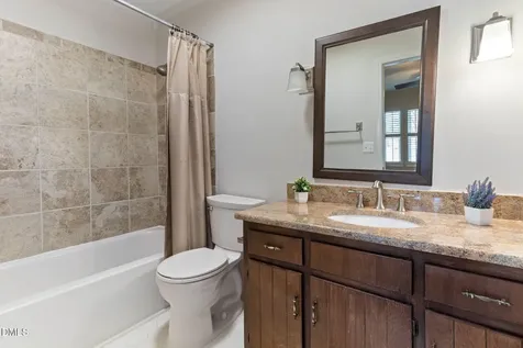 1524 Edgeside Court Raleigh NC 27609