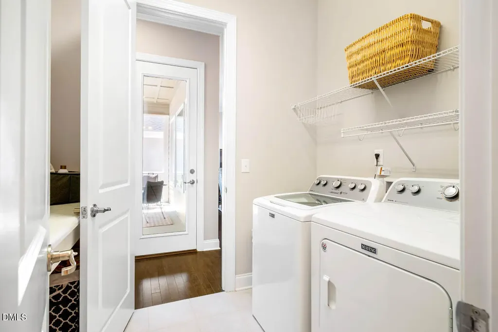 66 Middleton Place Chapel Hill NC 27516