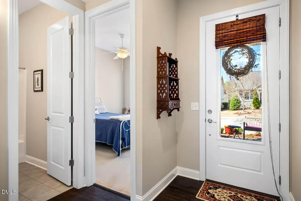 66 Middleton Place Chapel Hill NC 27516