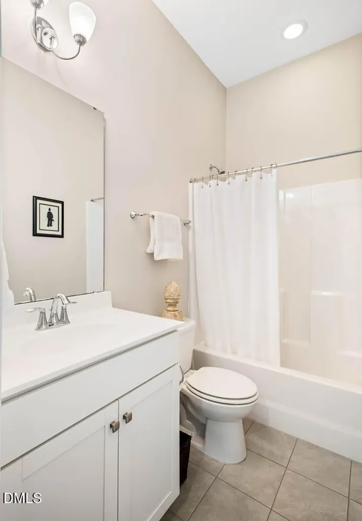 66 Middleton Place Chapel Hill NC 27516