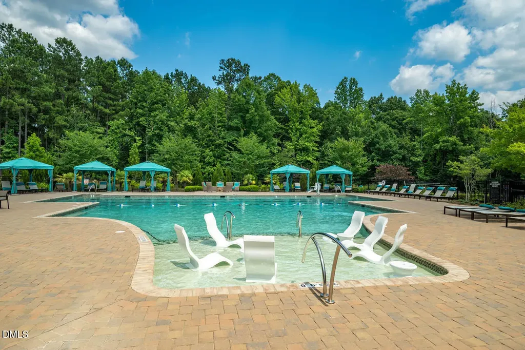 66 Middleton Place Chapel Hill NC 27516