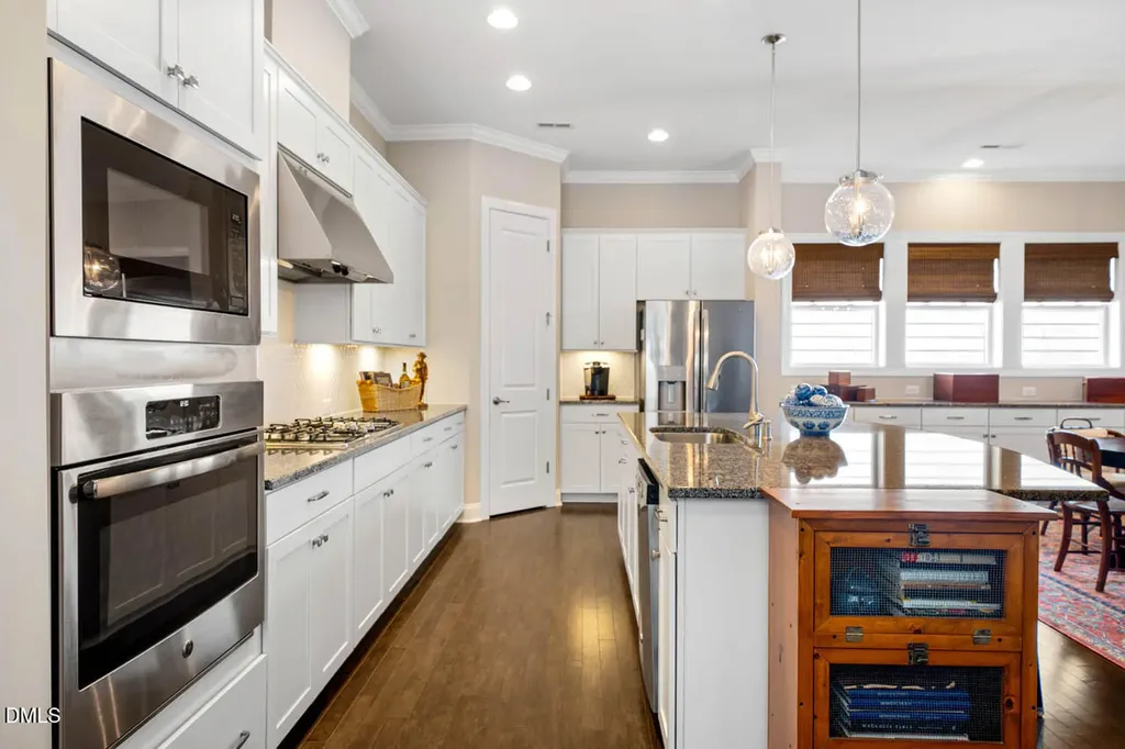66 Middleton Place Chapel Hill NC 27516