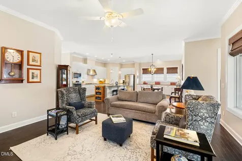 66 Middleton Place Chapel Hill NC 27516