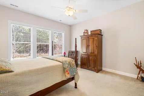 66 Middleton Place Chapel Hill NC 27516