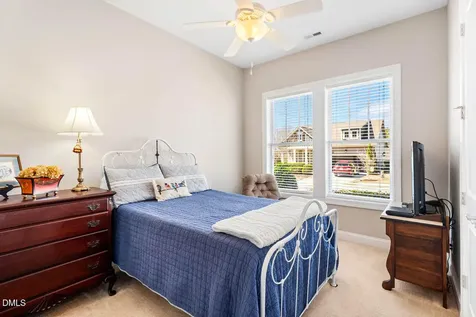 66 Middleton Place Chapel Hill NC 27516