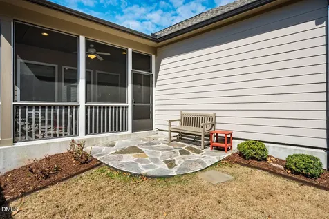 66 Middleton Place Chapel Hill NC 27516