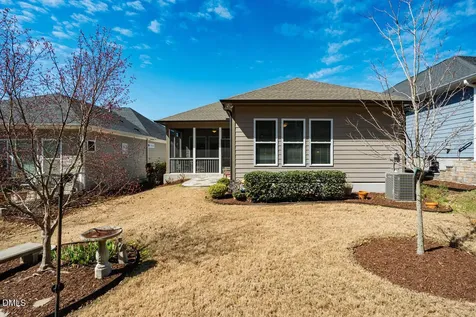 66 Middleton Place Chapel Hill NC 27516