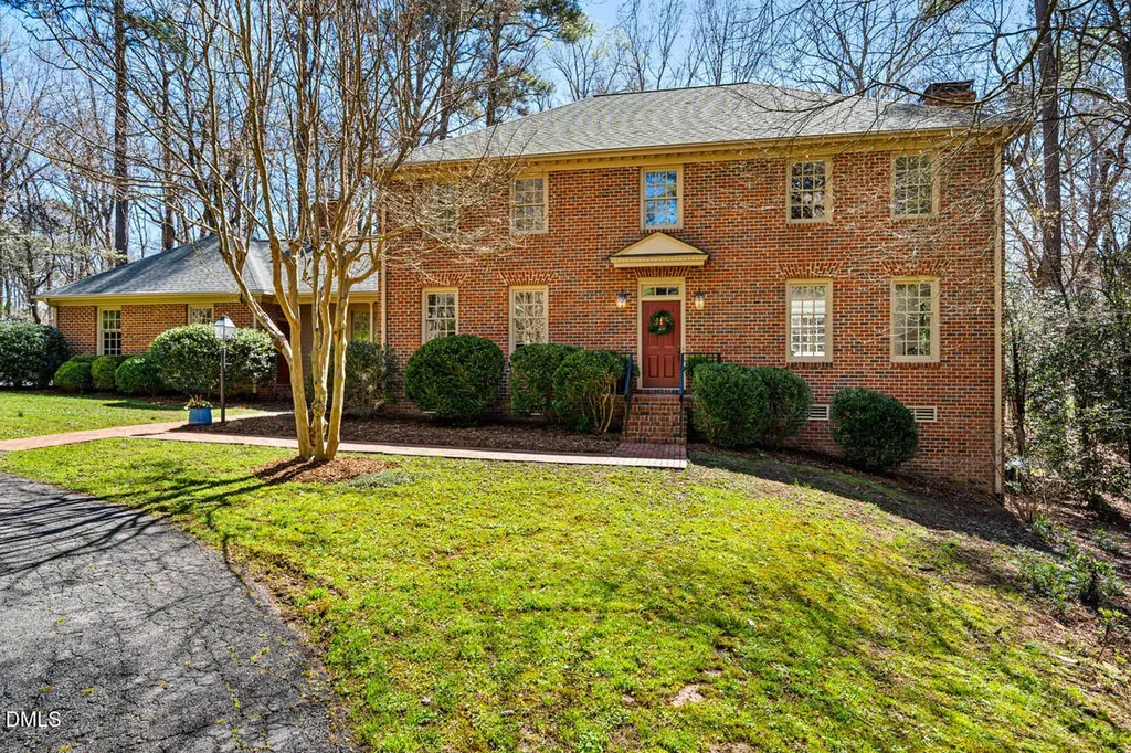 109 Sturbridge Lane Chapel Hill NC 27516