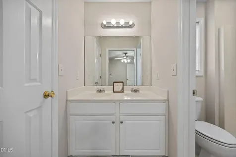 1725 Cobblestone Drive Creedmoor NC 27522