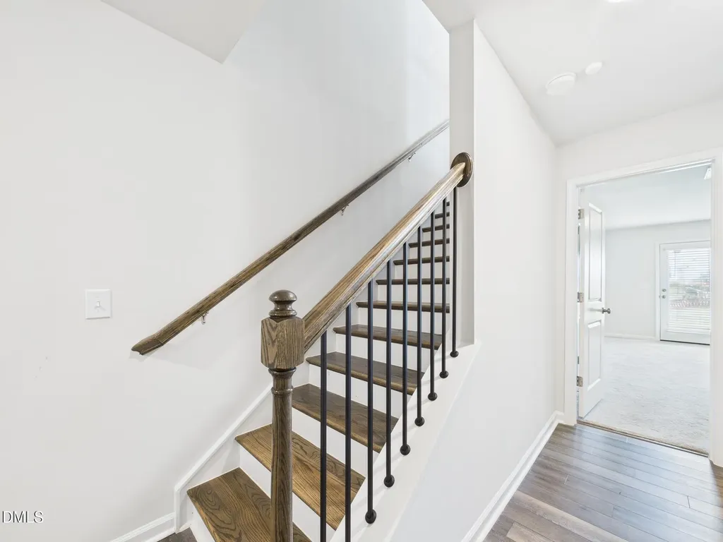 2709 Chert Lane Raleigh NC 27610