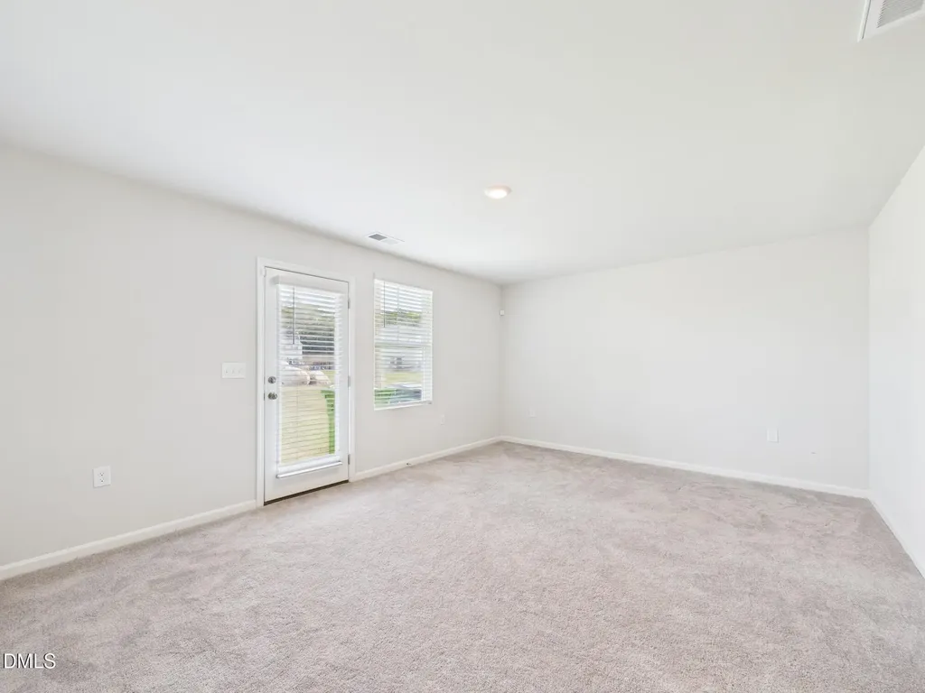 2709 Chert Lane Raleigh NC 27610