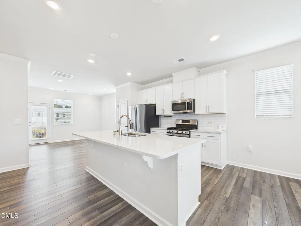 2709 Chert Lane Raleigh NC 27610