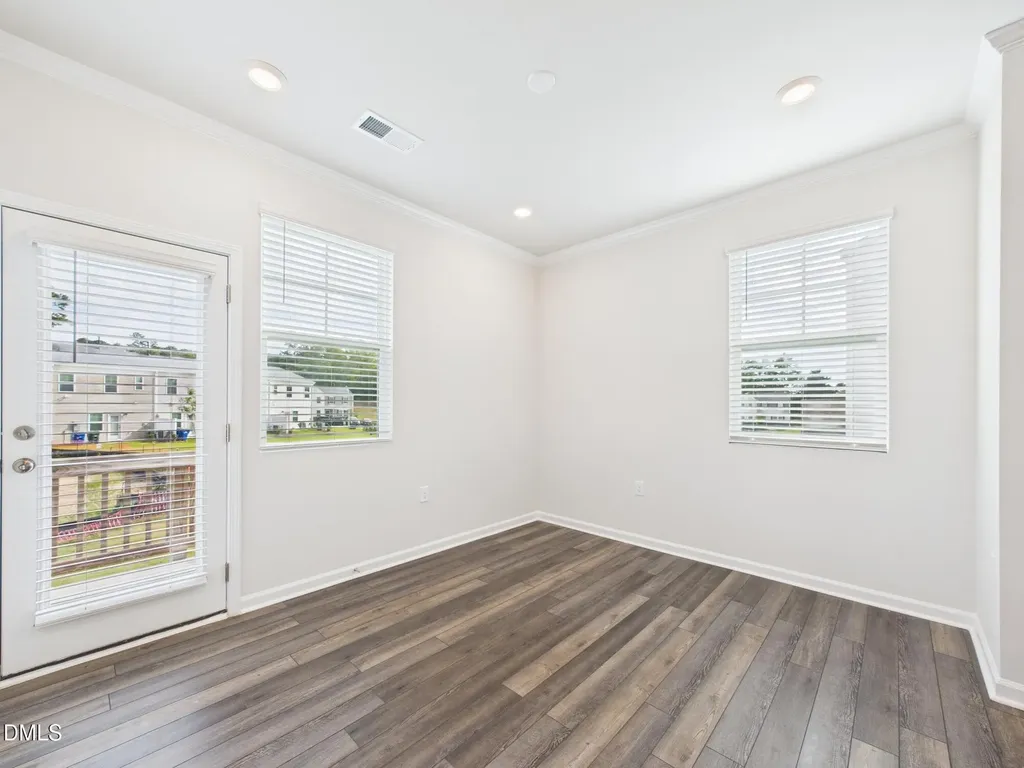 2709 Chert Lane Raleigh NC 27610