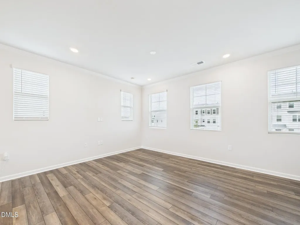 2709 Chert Lane Raleigh NC 27610