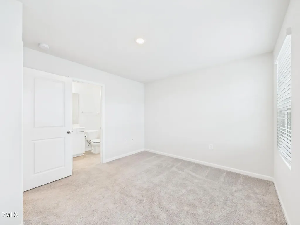 2709 Chert Lane Raleigh NC 27610