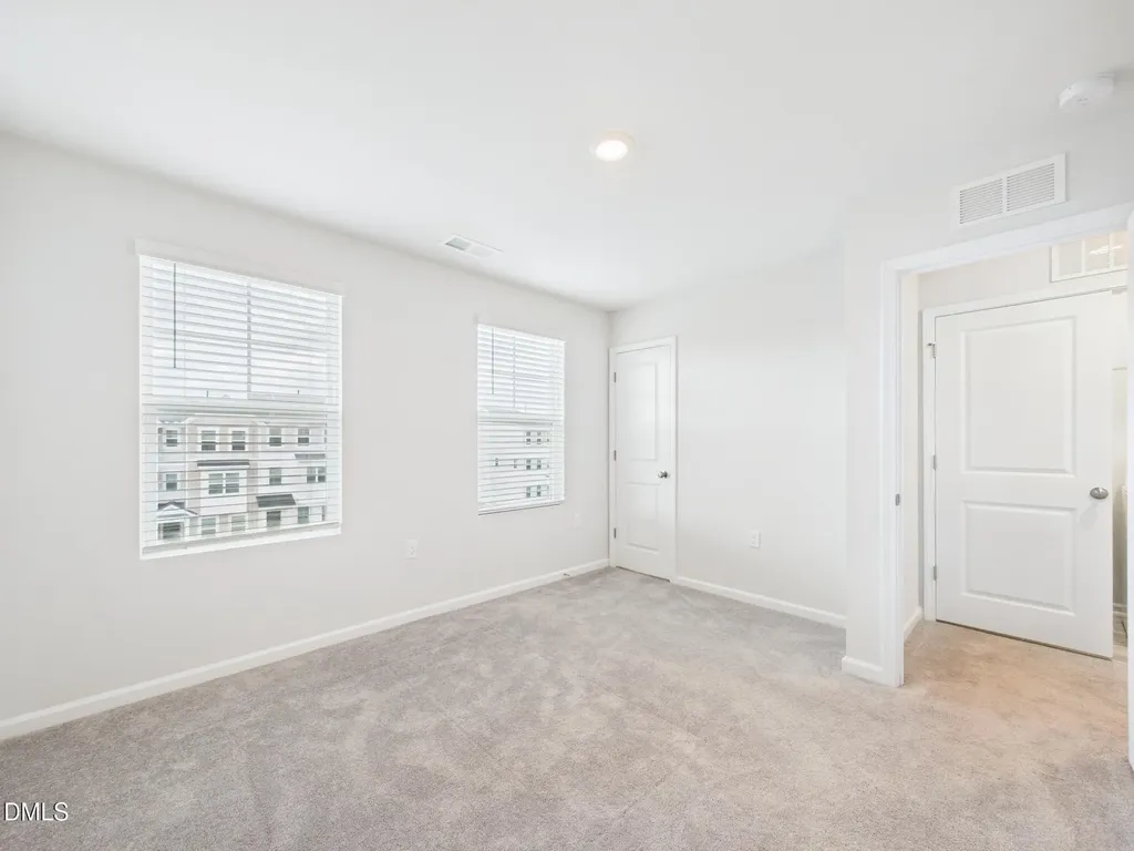 2709 Chert Lane Raleigh NC 27610