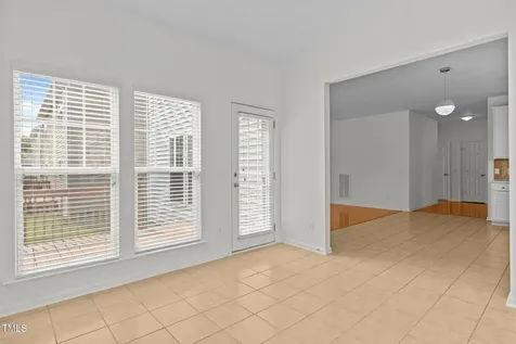 324 Farrow Glen Loop Cary NC 27519