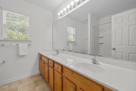 324 Farrow Glen Loop Cary NC 27519