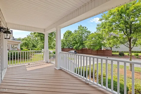324 Farrow Glen Loop Cary NC 27519