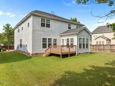 324 Farrow Glen Loop Cary NC 27519