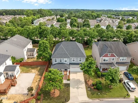324 Farrow Glen Loop Cary NC 27519