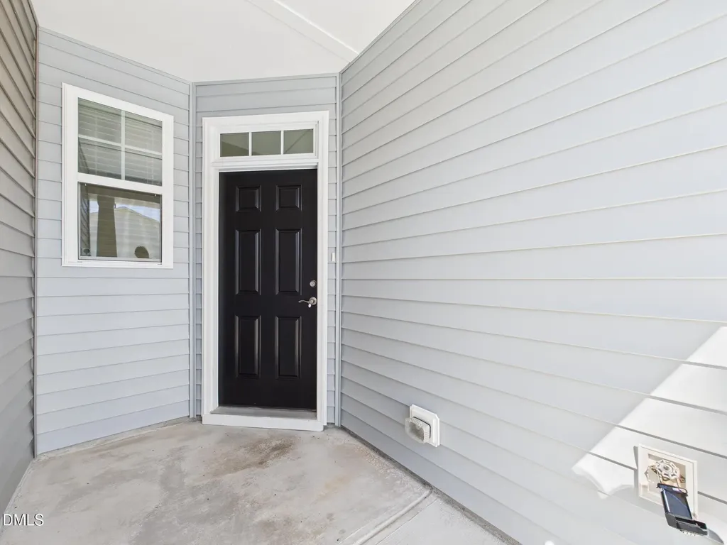 458 Channel Drop Drive Clayton NC 27520