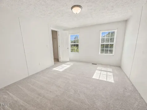 141 Cardinal Lane Henderson NC 27537