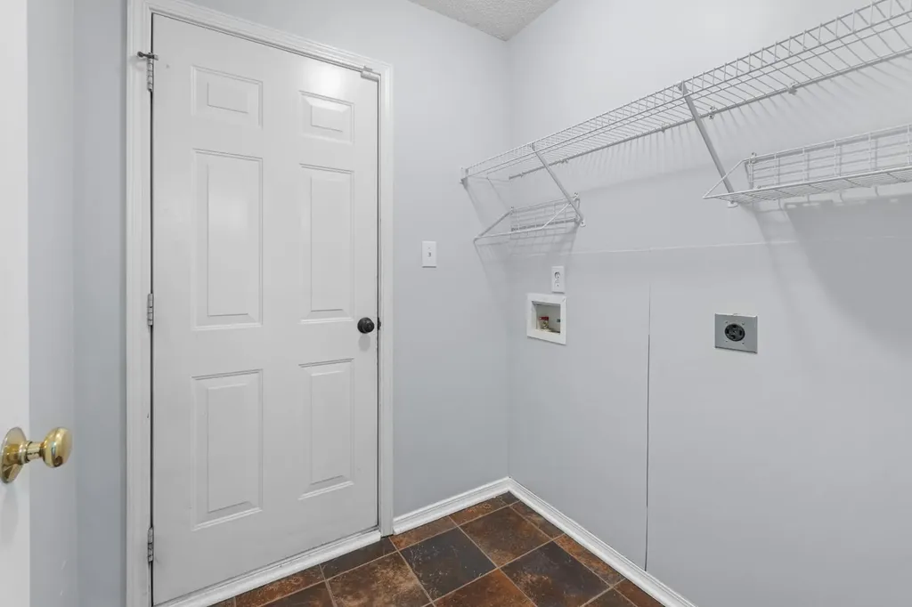 6332 Saybrooke Drive Raleigh NC 27604