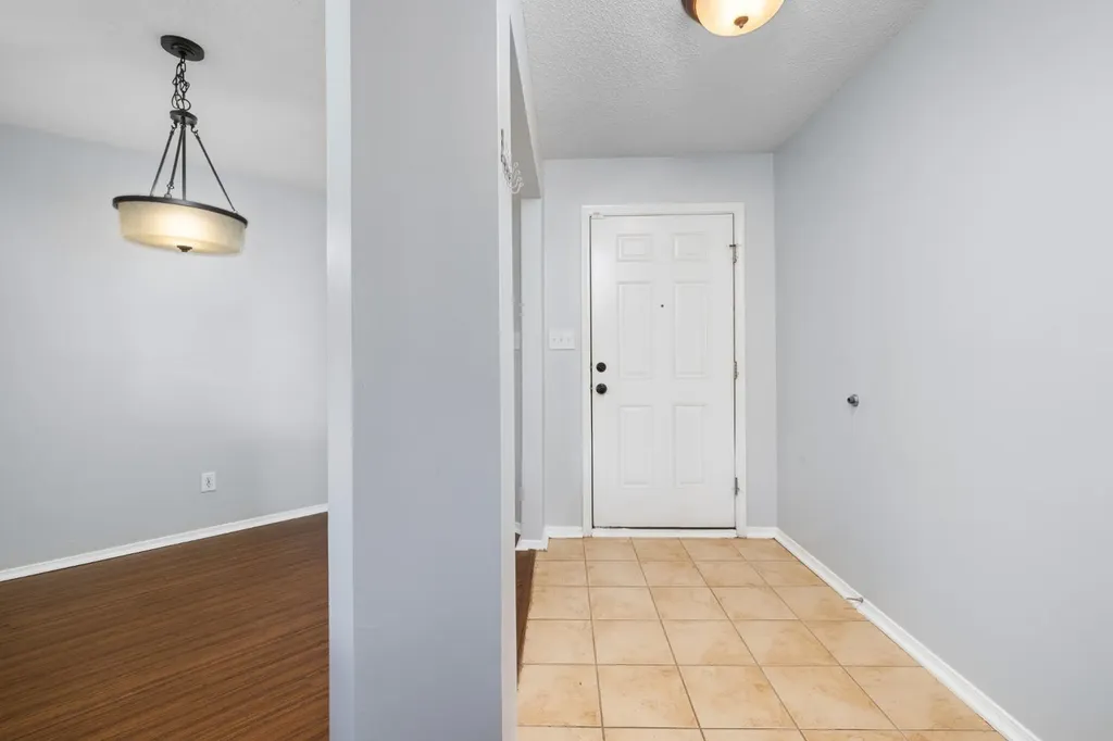 6332 Saybrooke Drive Raleigh NC 27604