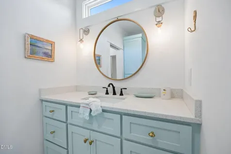 2616 Lennoxville Road Beaufort NC 28516