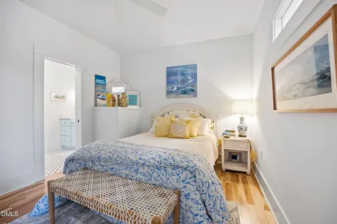 2616 Lennoxville Road Beaufort NC 28516