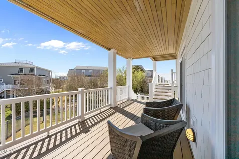 2616 Lennoxville Road Beaufort NC 28516
