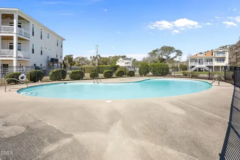 2616 Lennoxville Road Beaufort NC 28516