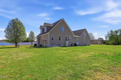 8806 Eatchel Court Sims NC 27880