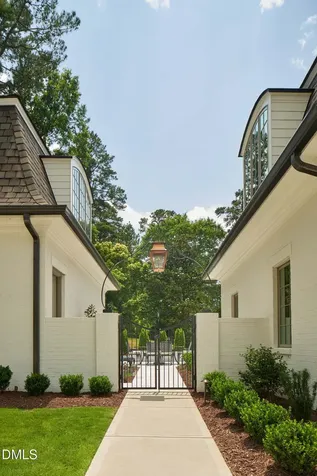 2809 Grant Avenue Raleigh NC 27607
