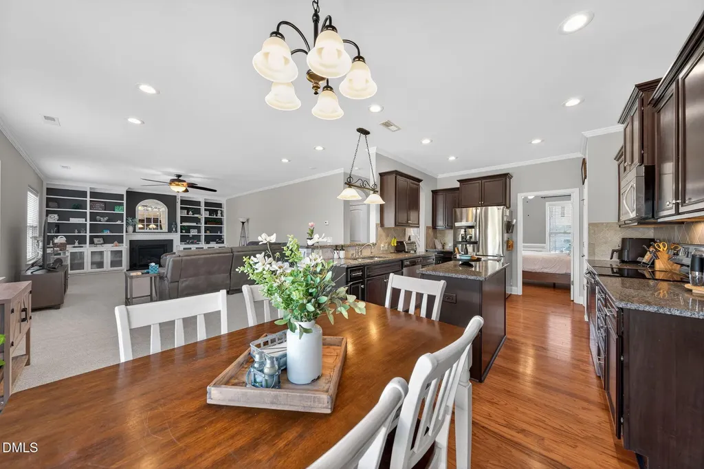 5720 Lumiere Street Holly Springs NC 27540