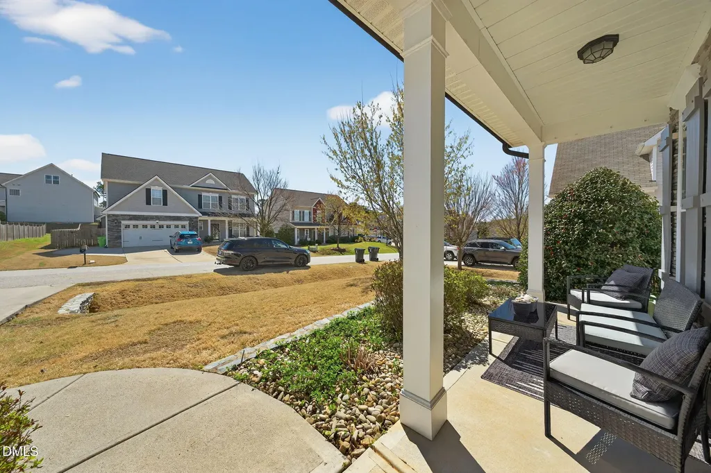 5720 Lumiere Street Holly Springs NC 27540