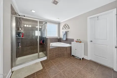 5720 Lumiere Street Holly Springs NC 27540