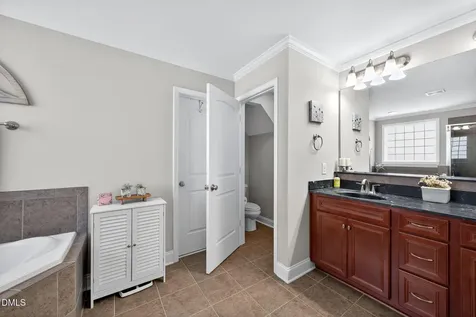 5720 Lumiere Street Holly Springs NC 27540