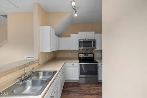 908 Hadel Place Knightdale NC 27545