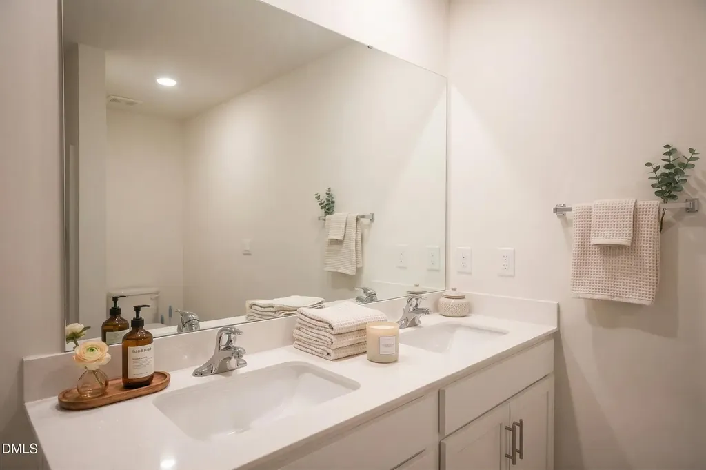 2320 Lily Drive Haw River NC 27258