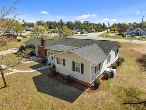 3833 Dunn Road Eastover NC 28312