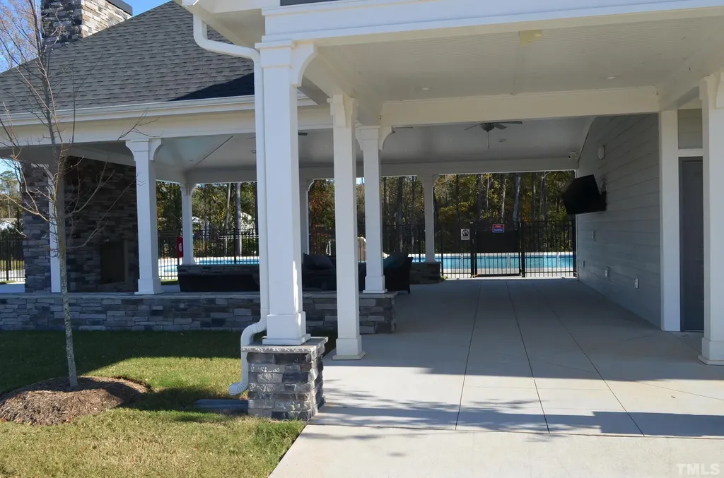 3537 Pinnacle Peak Drive Raleigh NC 27604